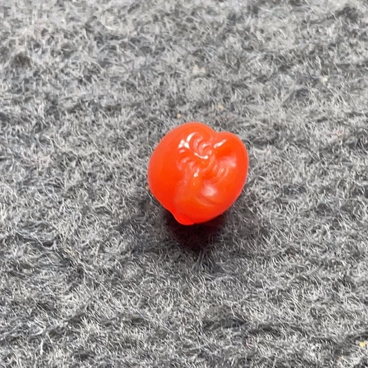 南红玛瑙未镶嵌珠宝奇石