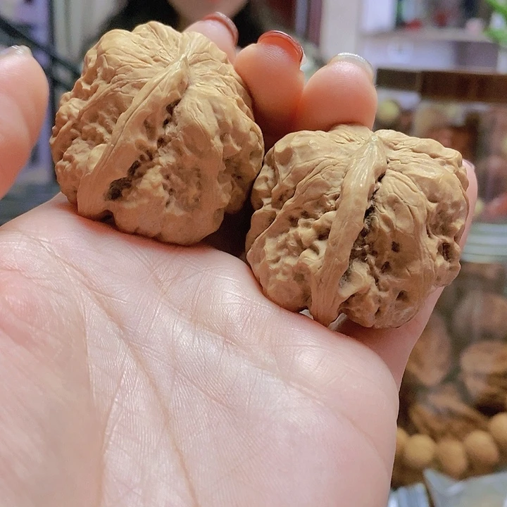 【闪购商品】文玩核桃把件40一帆风顺