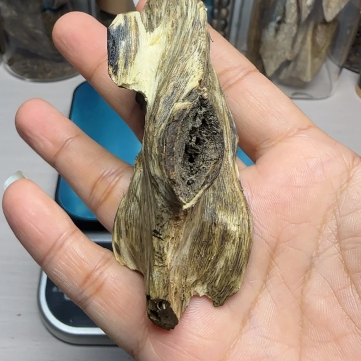 琳***爱木手工艺原母树包壳老料