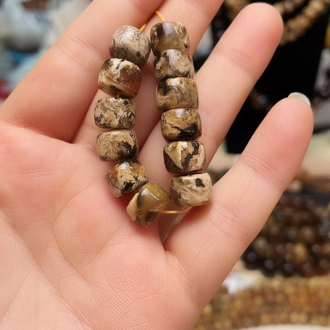 琥珀裸石未镶嵌开****天十