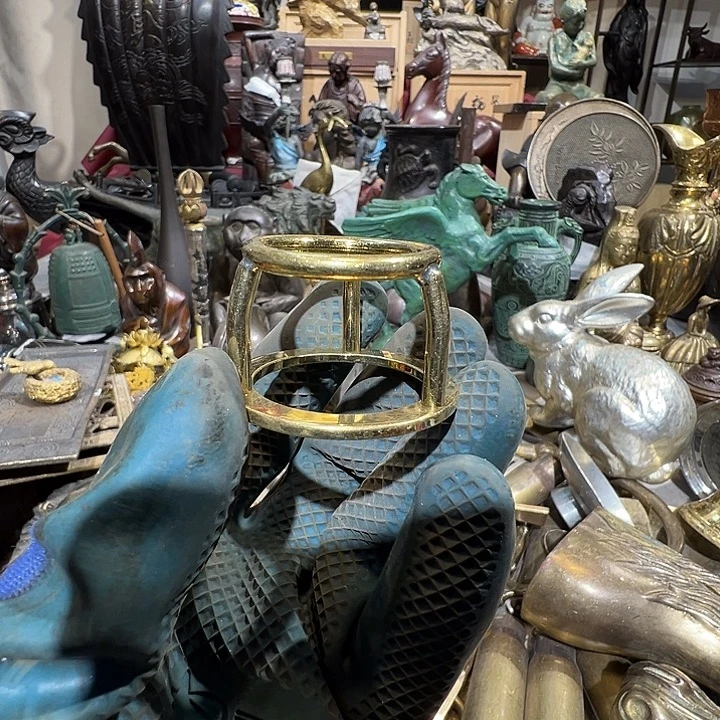 回流的是这片绿草地中33