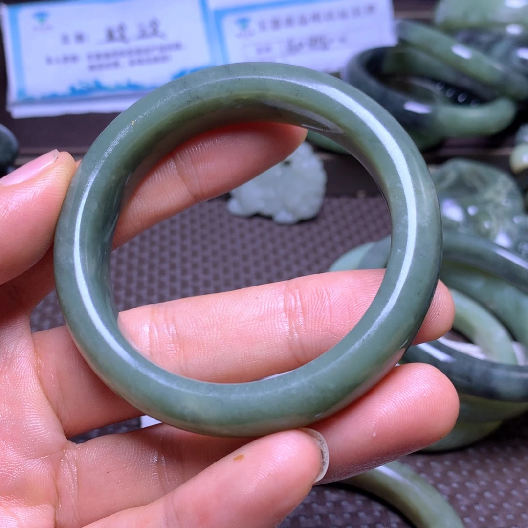 颈饰未镶嵌和田玉57