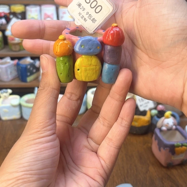 无***洪800城堡花盆手绘花盆