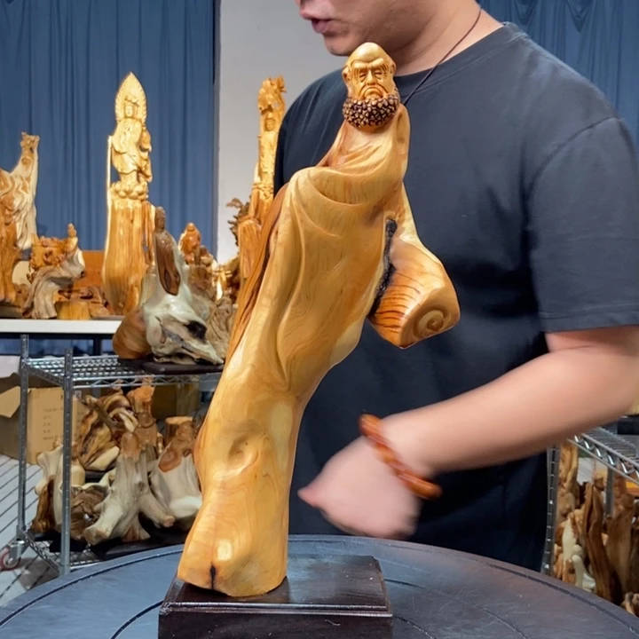柏木（崖柏）随型摆件