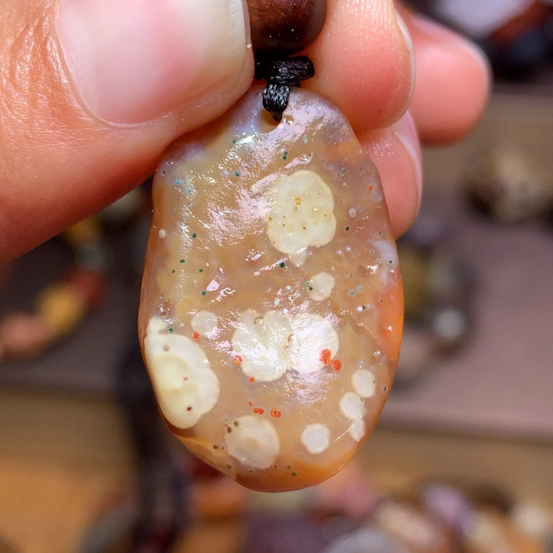 未镶嵌玛瑙/玉髓珠宝半成品