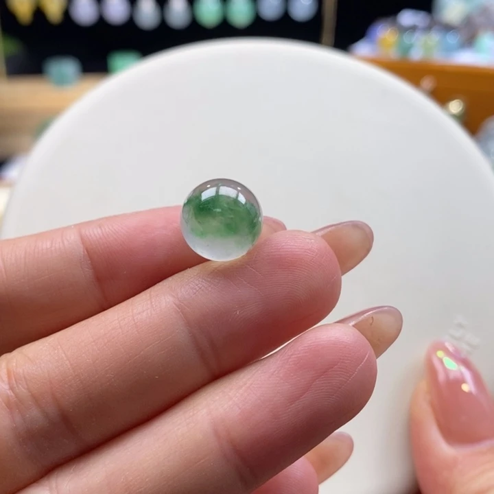 翡翠吊坠(不含链)未镶嵌翡翠高冰茶飘绿花珠卡11.7m