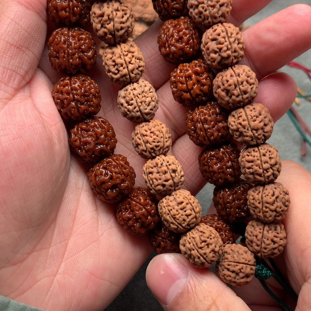 金刚菩提吊坠碧根果