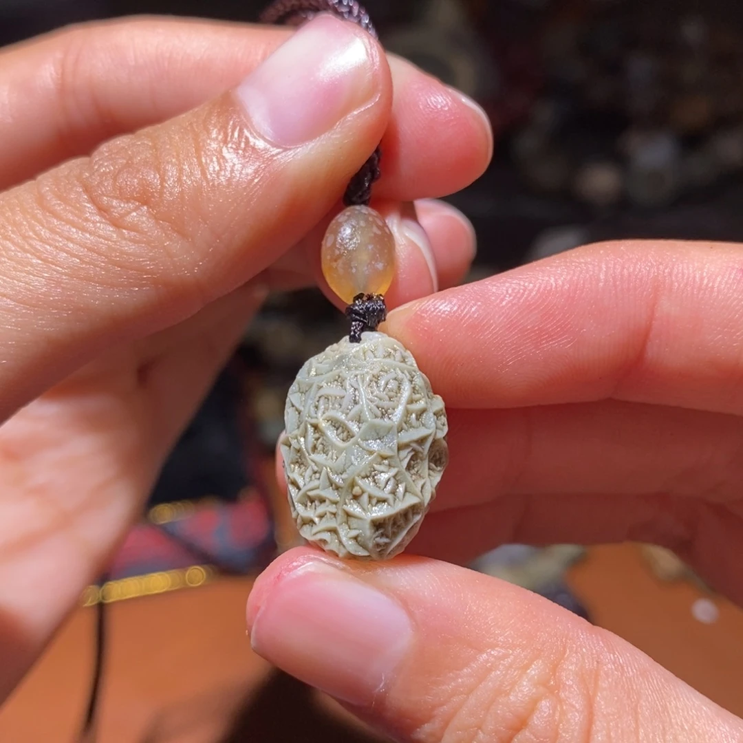 未镶嵌玛瑙/玉髓珠宝半成品