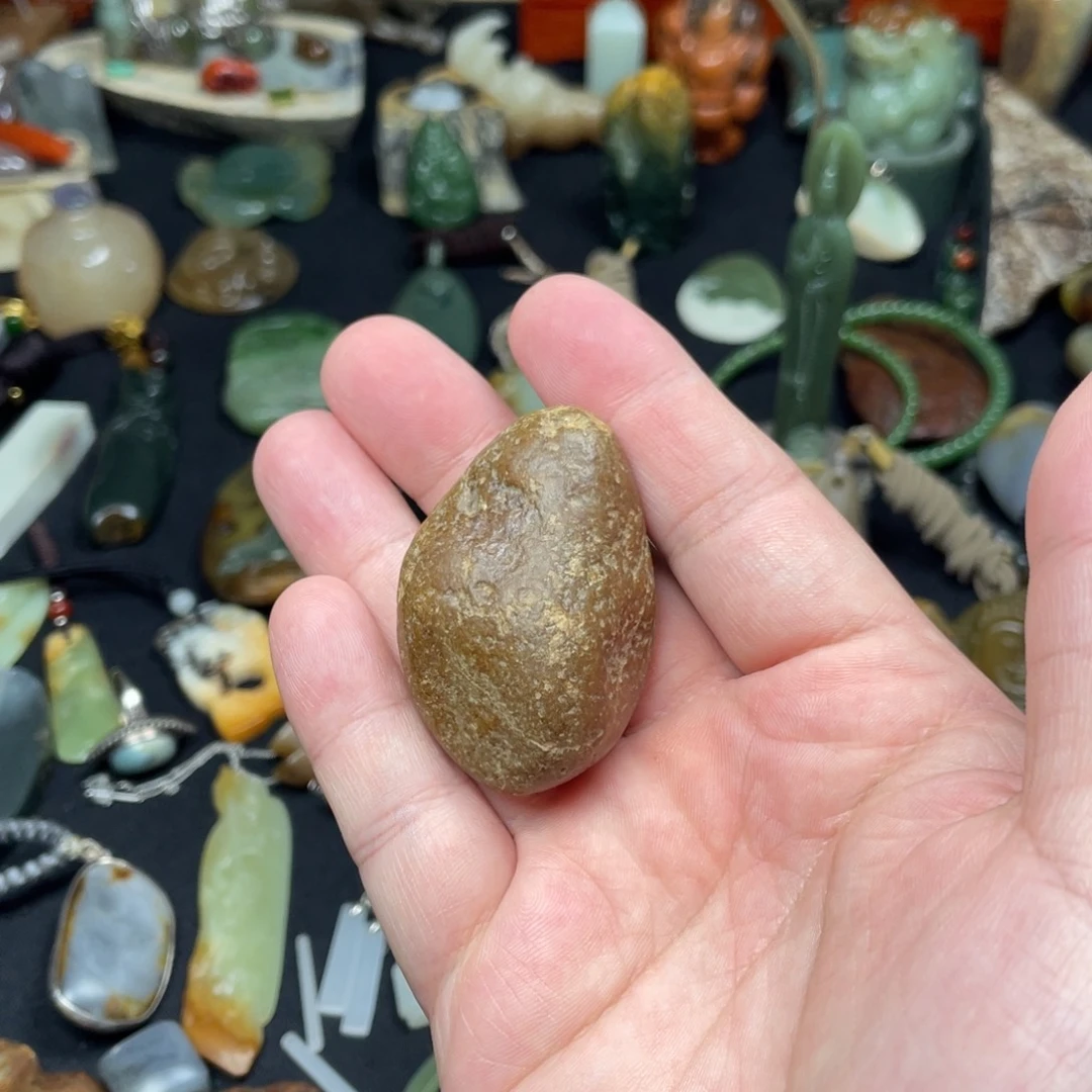 岫岩河磨玉（透闪石质玉）未镶嵌挂件