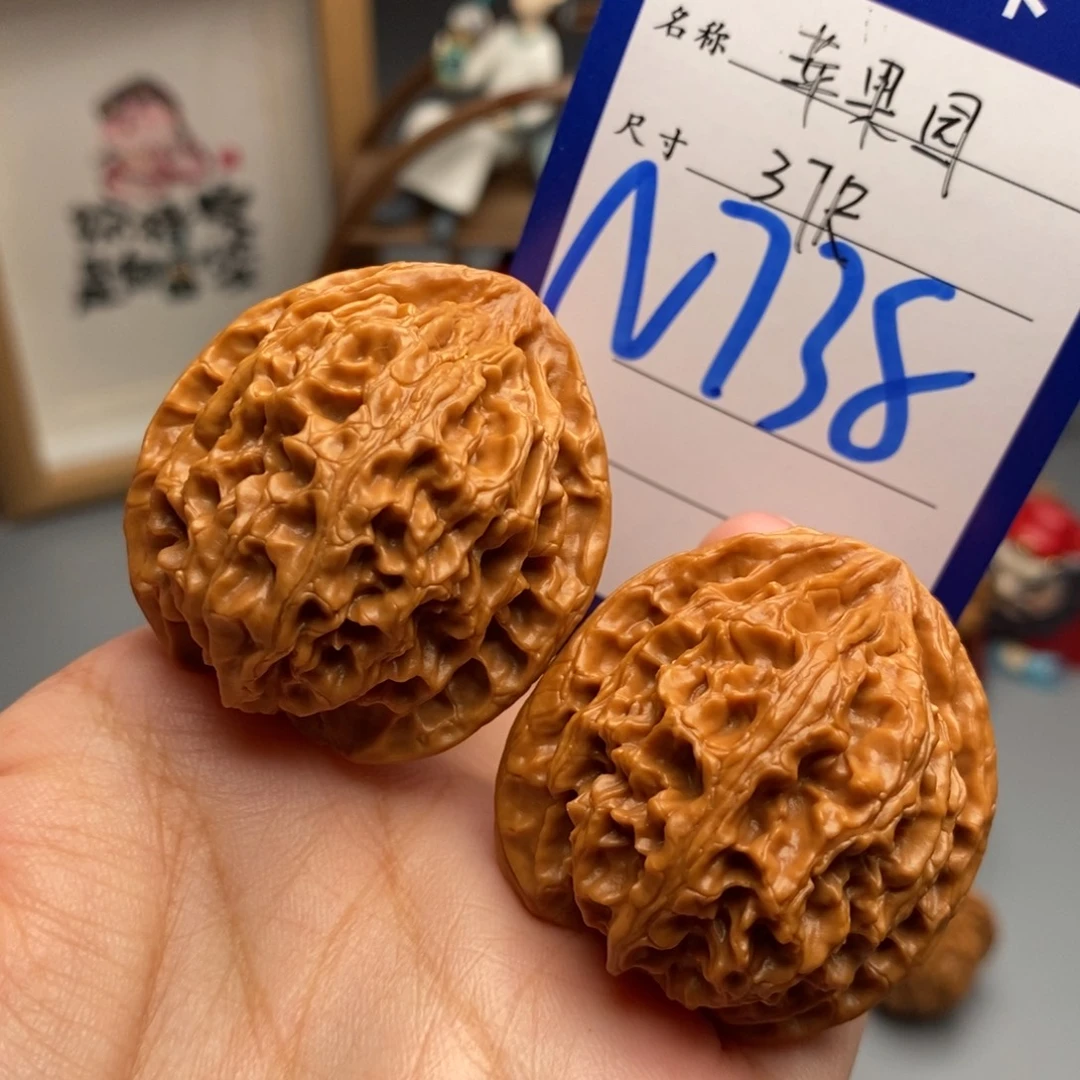 文玩核桃吊坠苹果园37