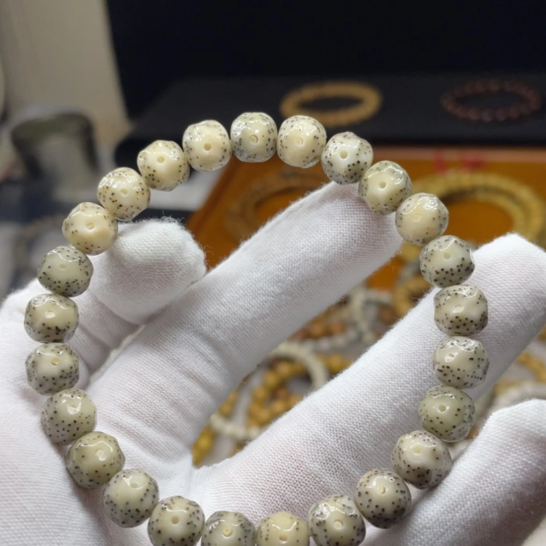 【闪购商品】把件星月菩提98冰糖玉化月朗星稀精工