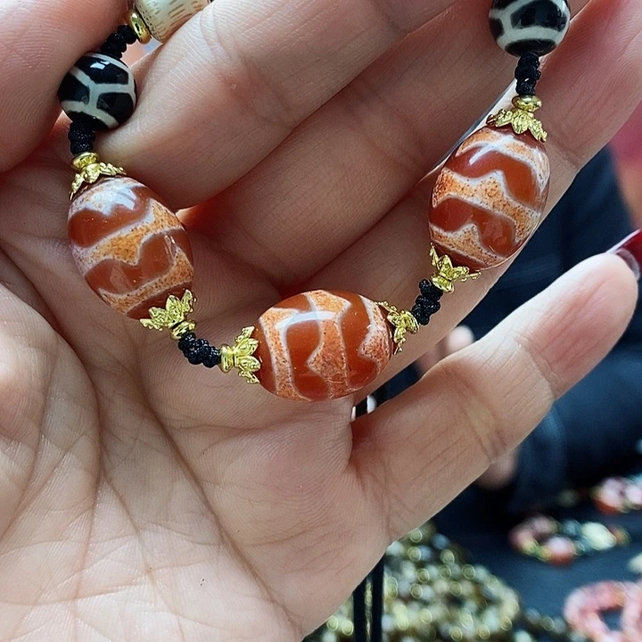 玛瑙/玉髓颈饰合金