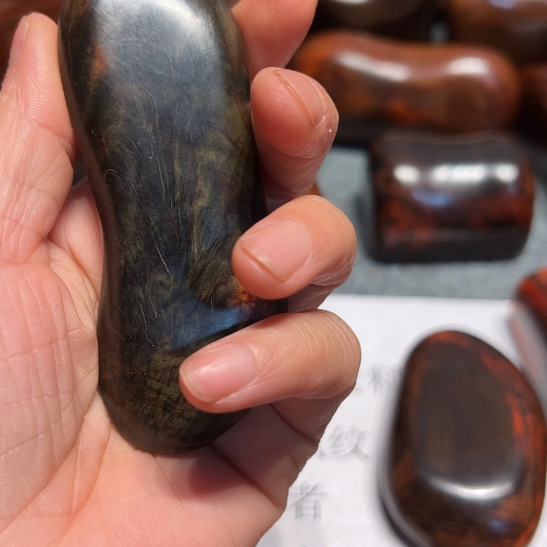 交趾黄檀（大红酸枝）行****0