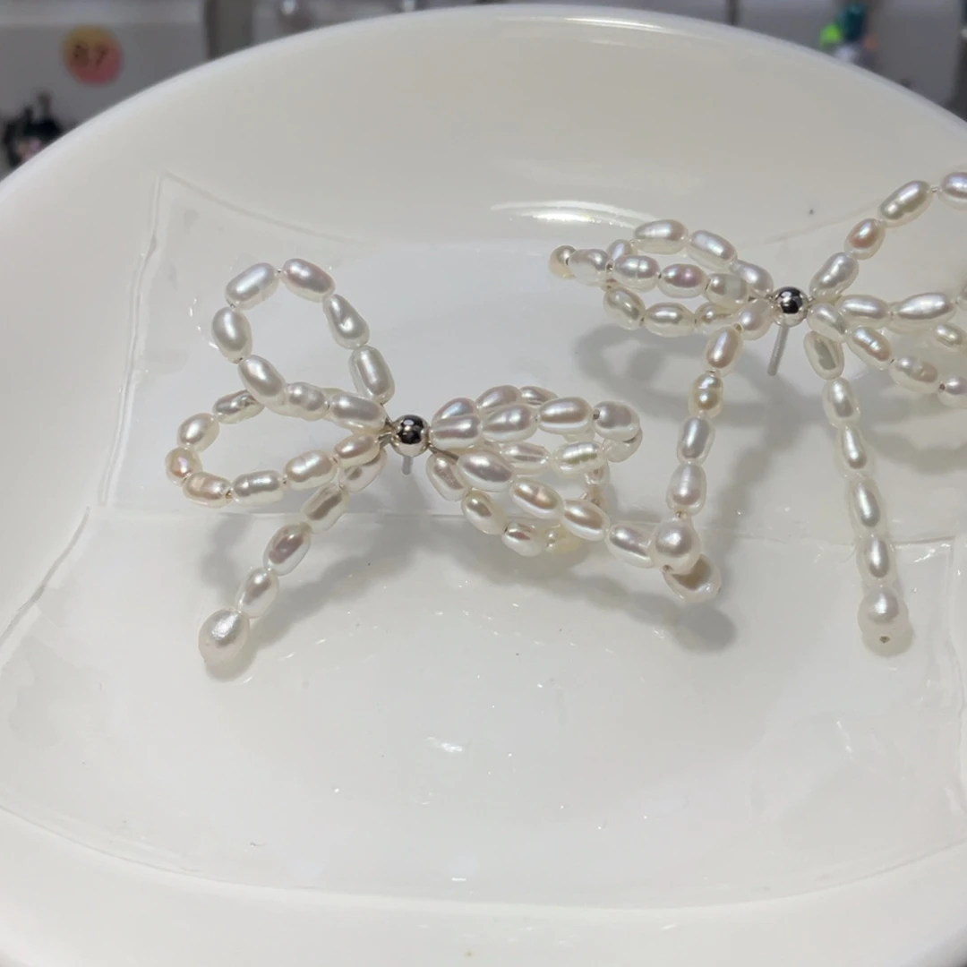 银S925镶嵌淡水珍珠耳饰