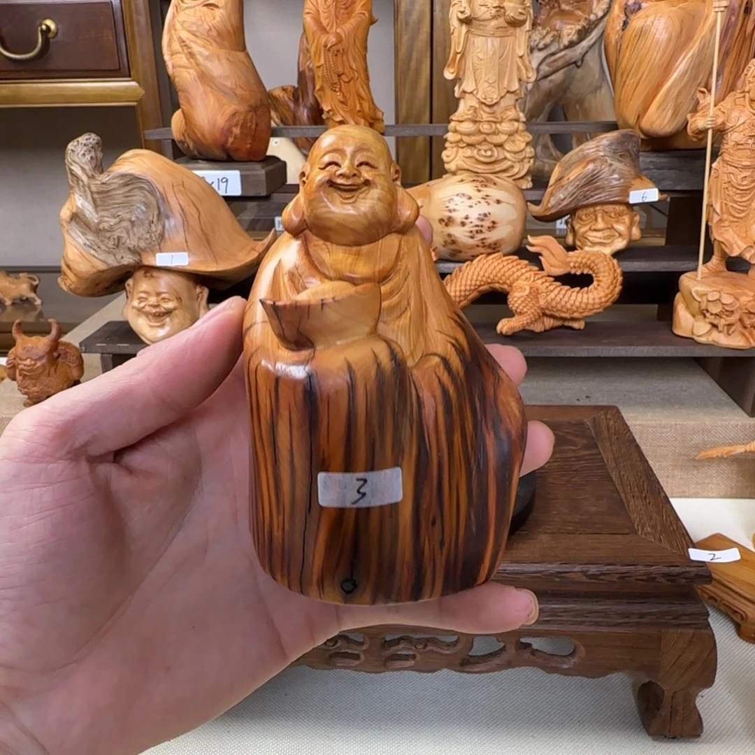 崖柏小木匠艺雕一物一拍
