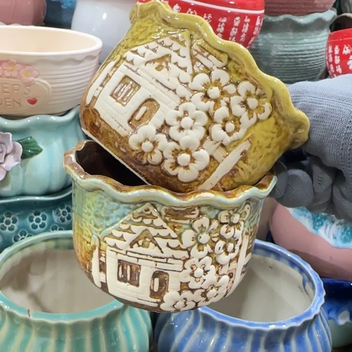 凑9块包邮，有孔，陶瓷花盆