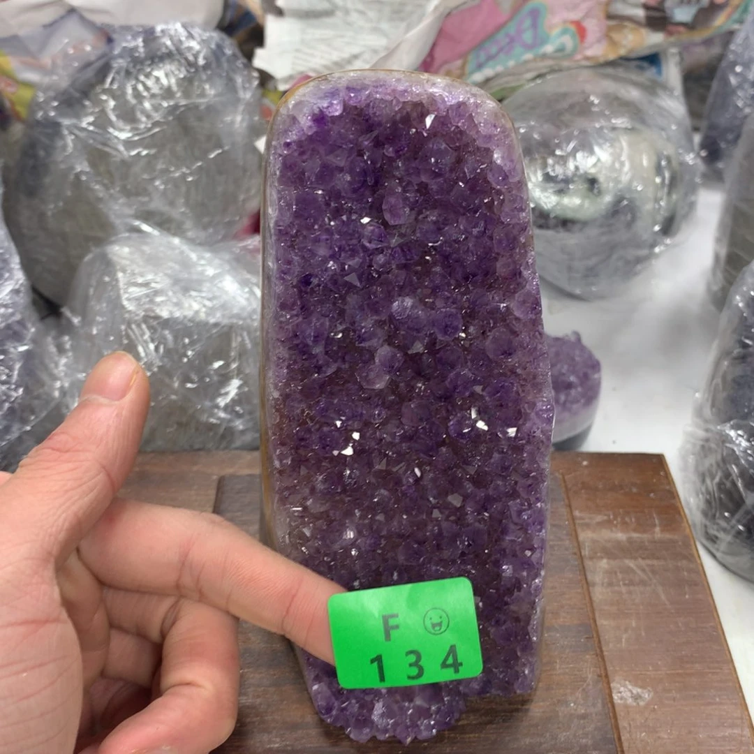 紫晶大型摆件（非配饰）未镶嵌