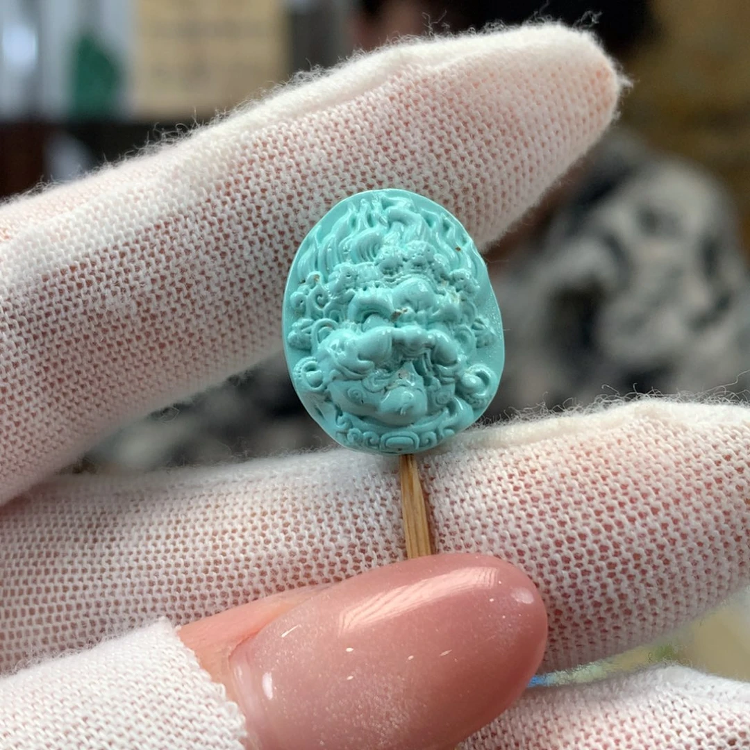 绿松石未镶嵌挂件