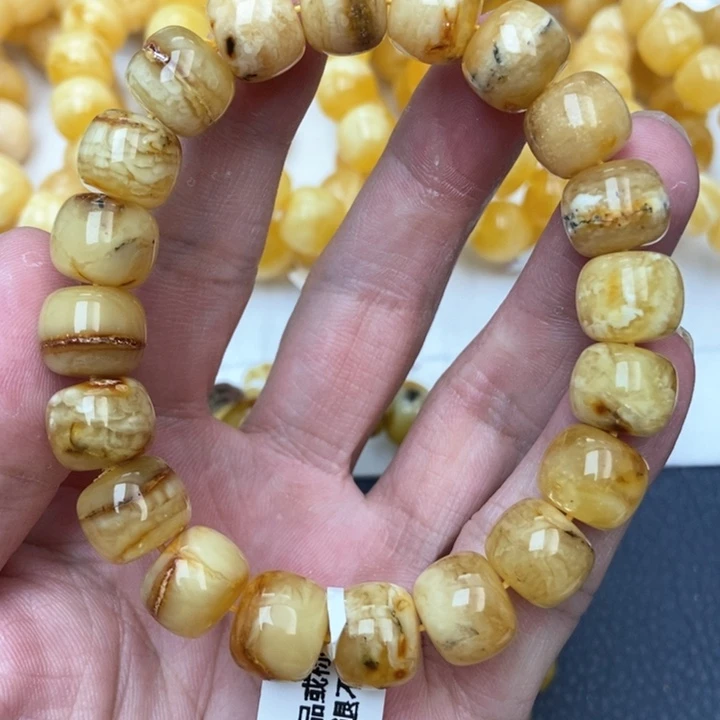 琥珀未镶嵌珠宝奇石11