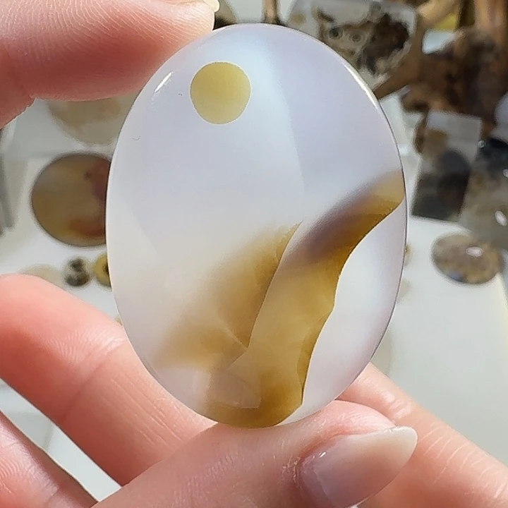 玛瑙/玉髓未镶嵌珠宝奇石