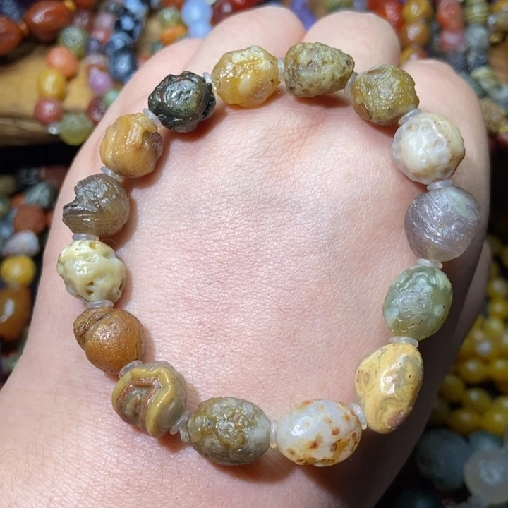 玛瑙/玉髓合金颈饰