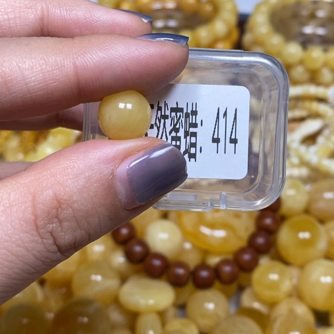 琥珀未镶嵌珠宝奇石414微瑕