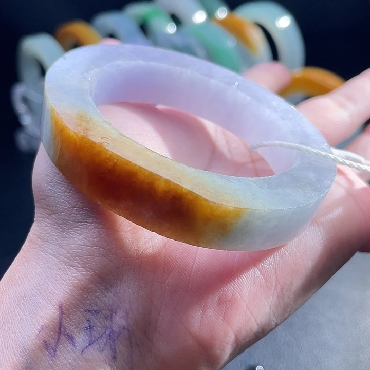 未镶嵌翡翠手镯定制翡翠