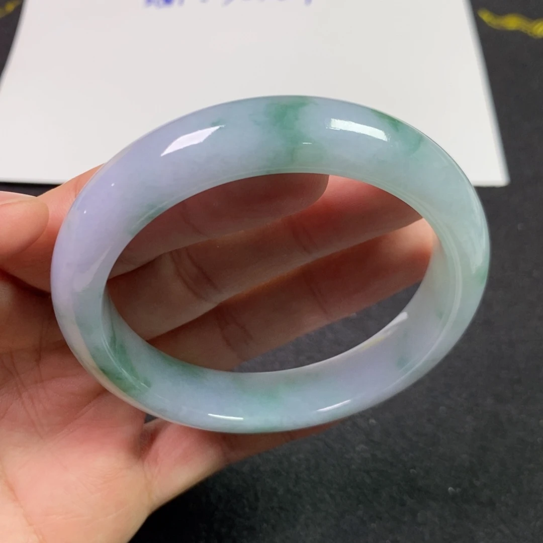 定制翡翠未镶嵌手镯