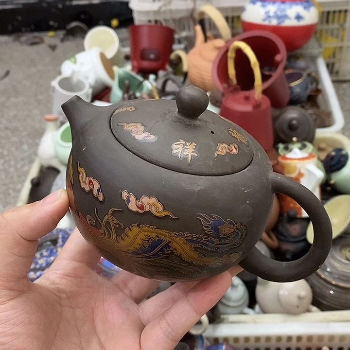 陶瓷艺术品及陶瓷壶