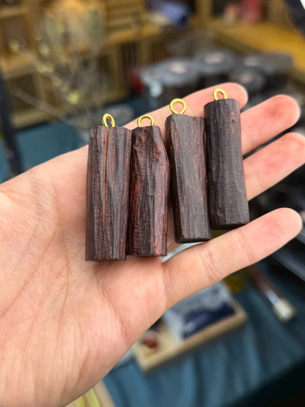 【上新福利】降真香糖结随形吊坠