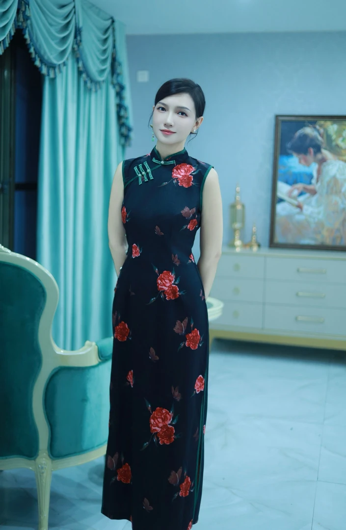 ( 红颜墨韵)新中式无袖旗袍2025年新款年轻款少女百搭连衣裙素雅