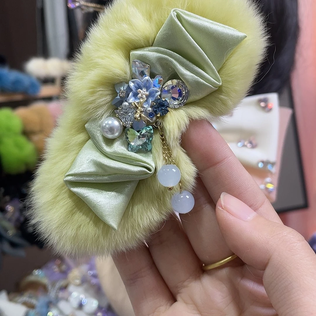 布艺非金属特价商品压夹