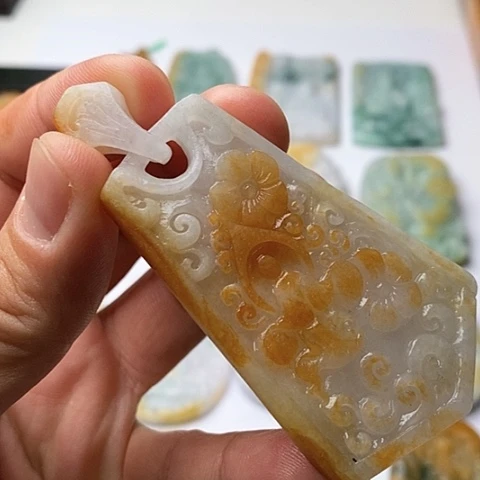 定制翡翠未镶嵌翡翠