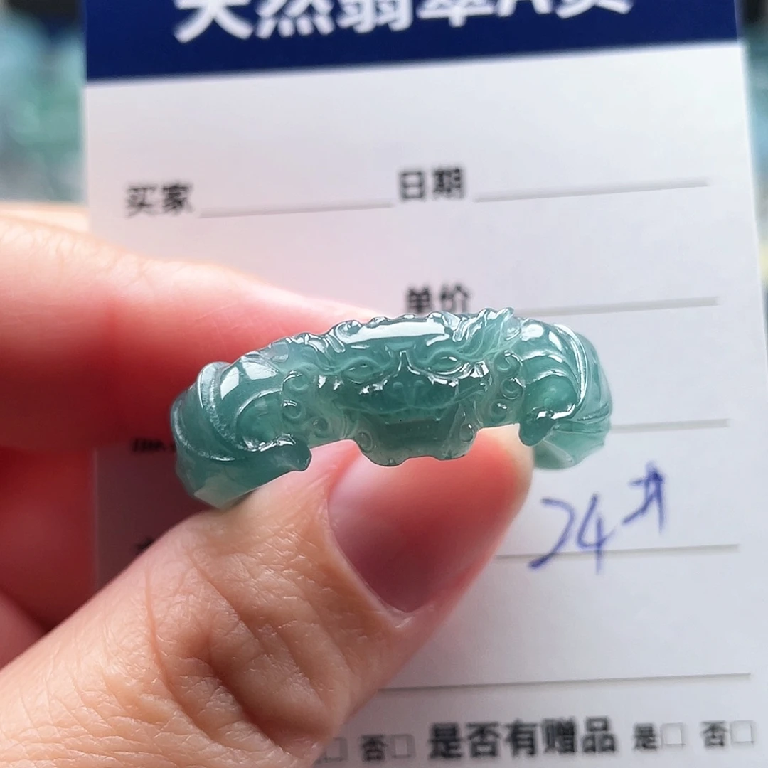 未镶嵌戒指翡翠翡翠