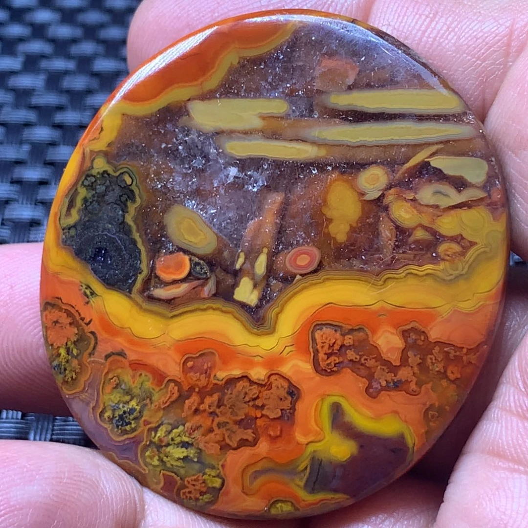 玛瑙/玉髓吊坠未镶嵌芝**然