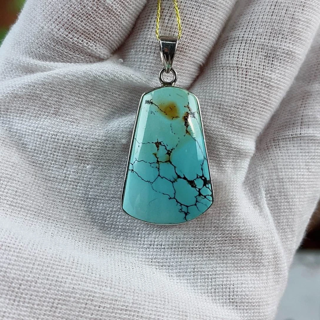 绿松石珠宝奇石银S925镶嵌