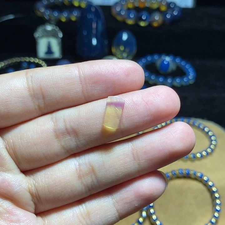 Z***1琥珀未镶嵌裸石多米尼加蓝珀