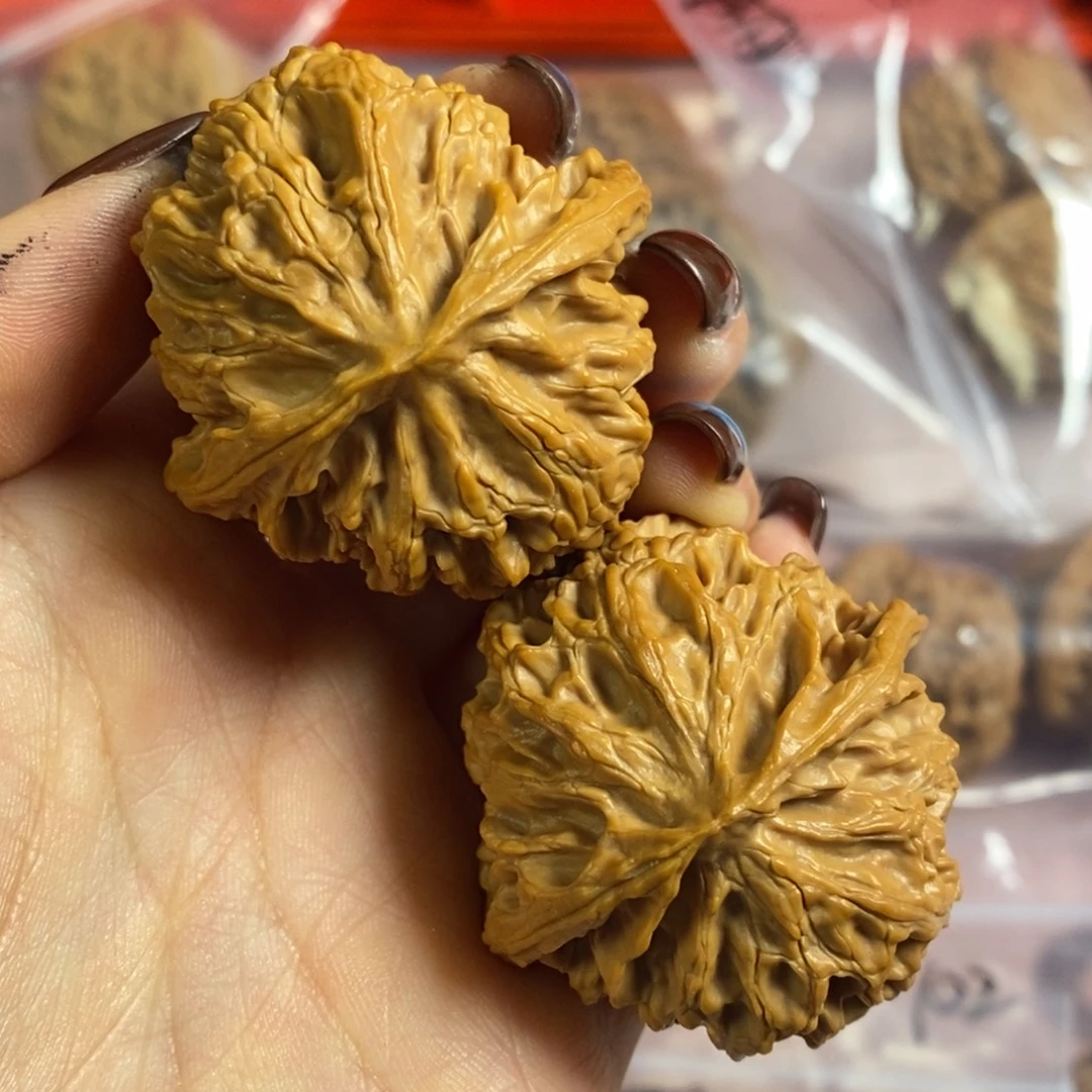 文玩核桃吊坠39➕苹果园55