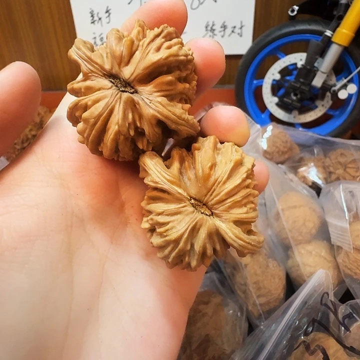 桃核吊坠43尺四座楼
