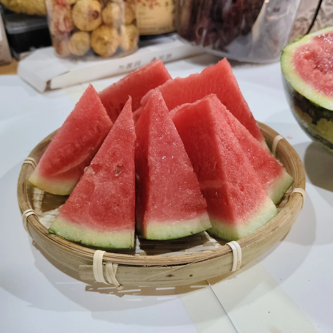 5-6斤 云南西瓜  现摘现发zm