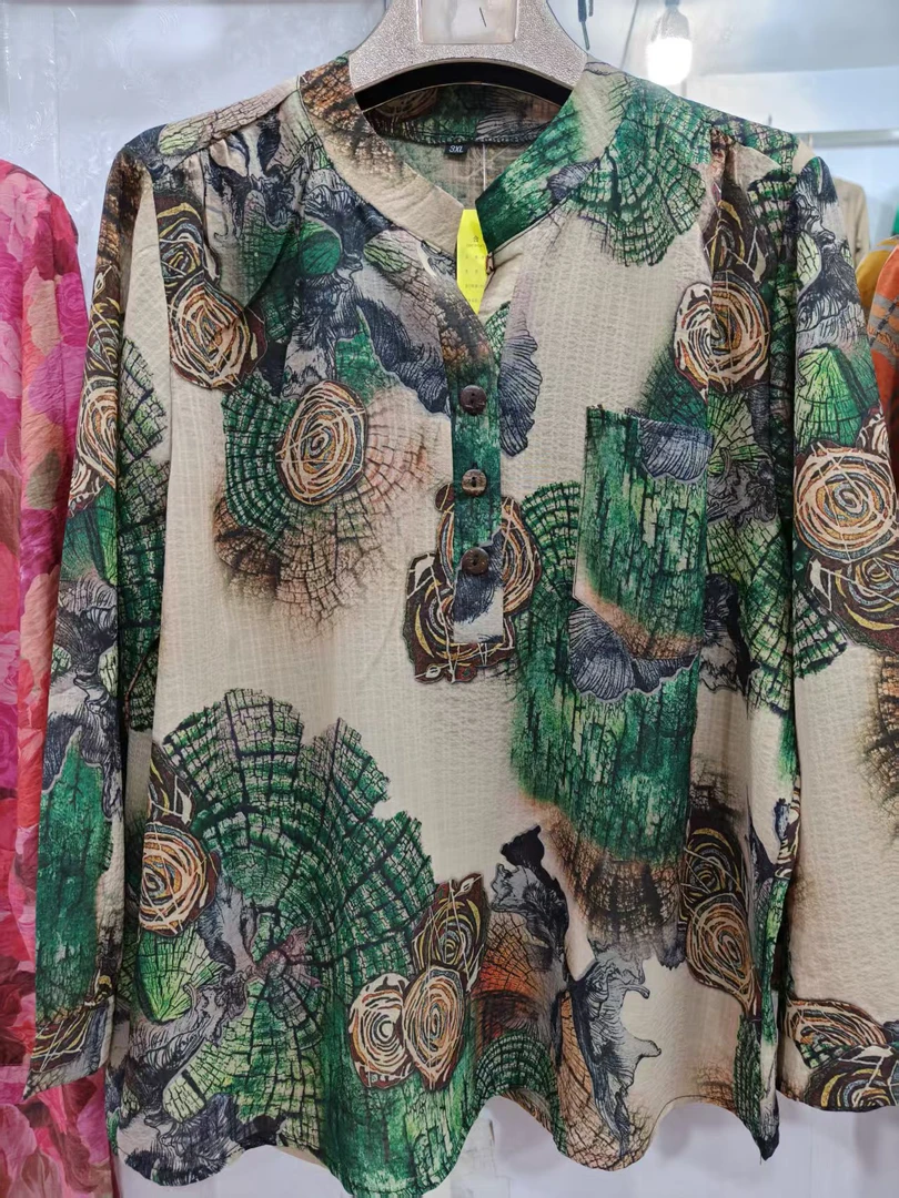 妈妈2025夏季休闲棉麻T恤衫中老年女士宽松大码百搭半袖遮肉上衣