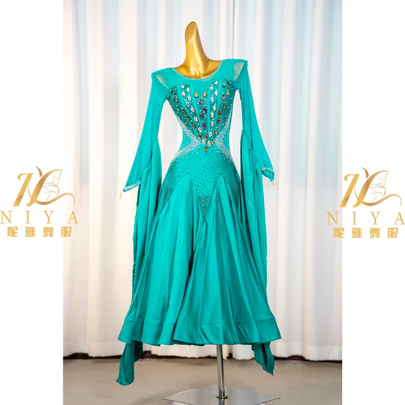 交谊舞比赛表演舞蹈服高级定制高档连衣裙大裙摆红色比赛服演出服