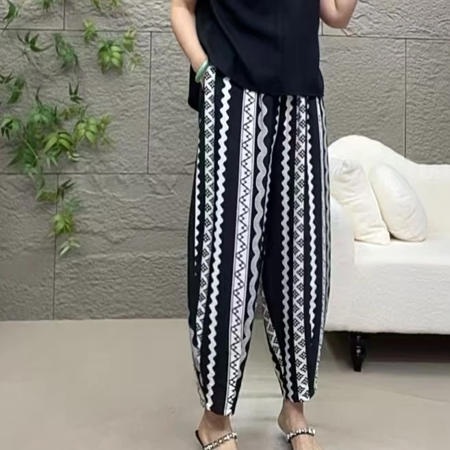 222新款时尚洋气休闲裤百搭夏季薄款宽松条纹印花松紧腰哈伦裤