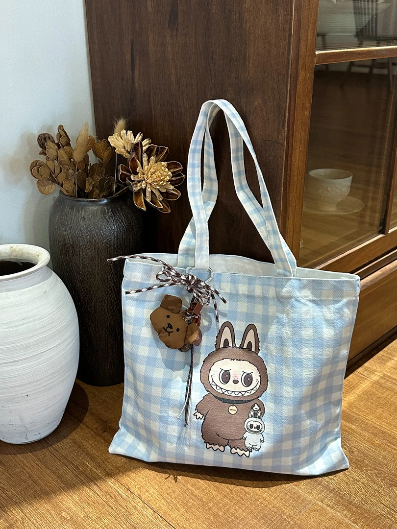 爆款labubu卡通布包学生休闲帆布袋大容量可爱外出通勤大容量