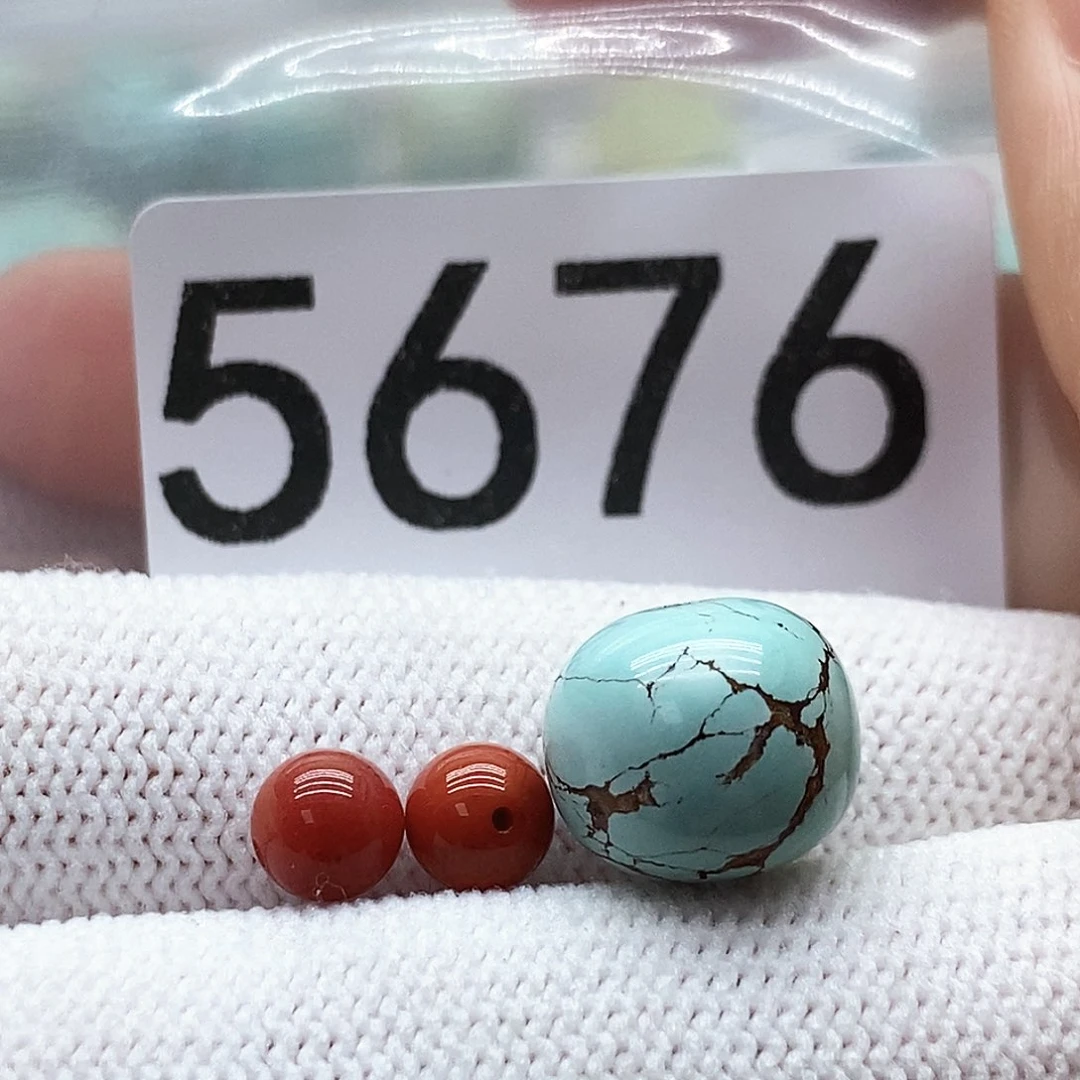 南红玛瑙未镶嵌颈饰