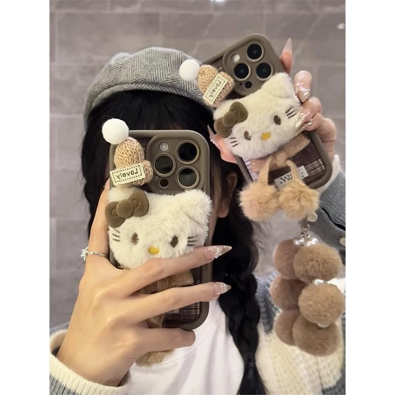 闪度侠卡其毛绒kt猫适用iPhone16阶梯手机壳华为P70vivoppo小米套