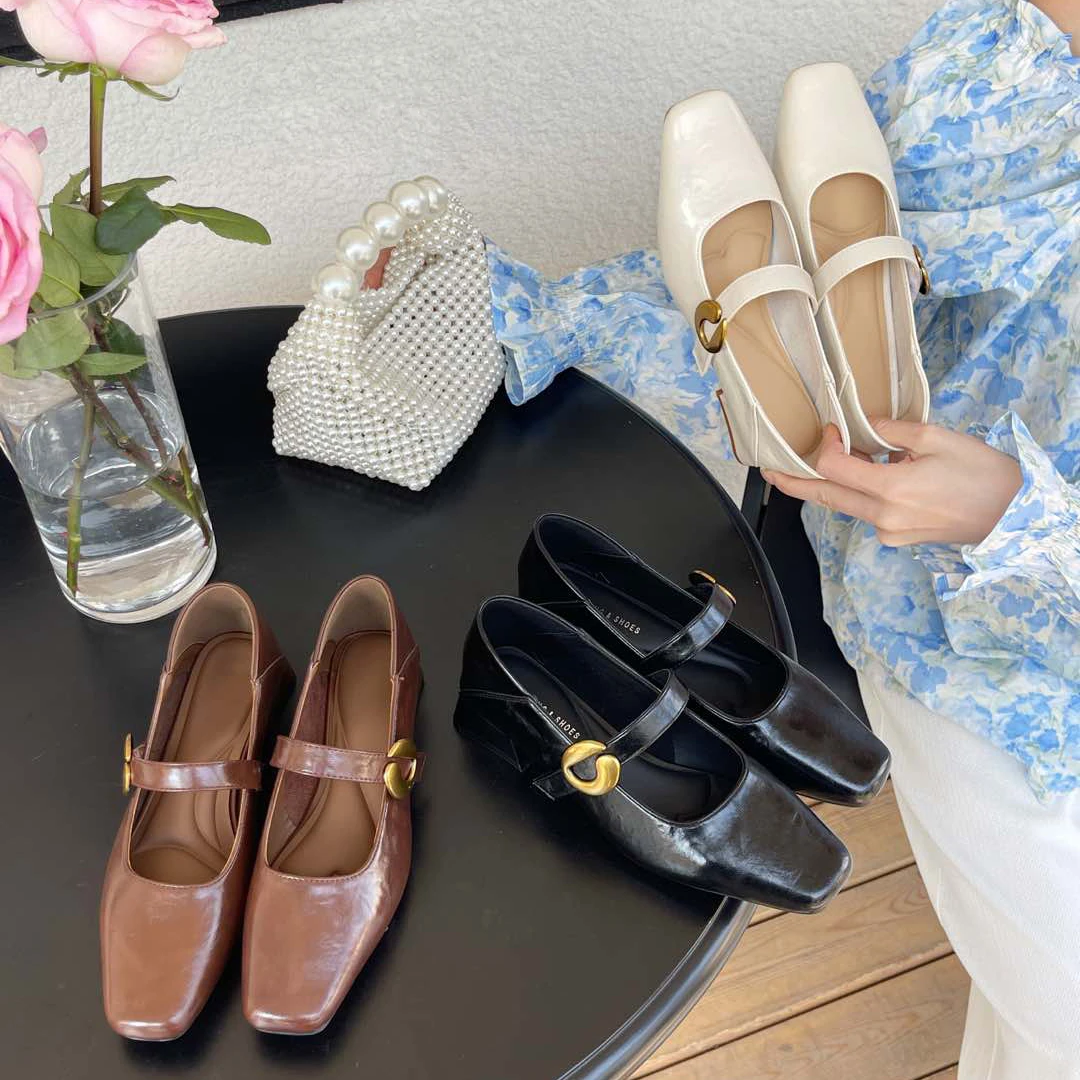 方头玛丽珍小皮鞋2025春秋季新款百搭中跟低帮鞋子韩版粗跟女单鞋