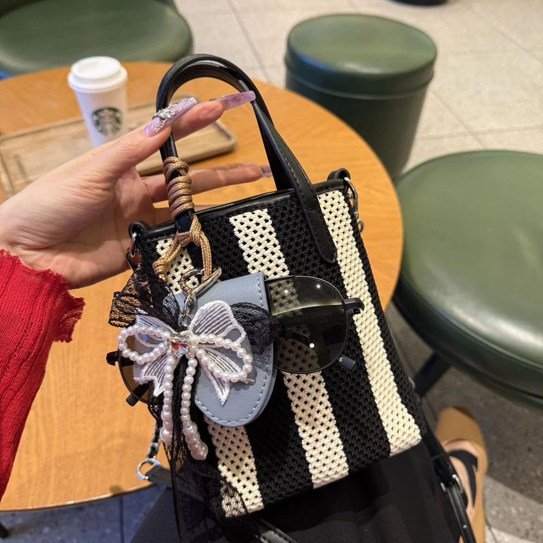 2025夏季新款手机包高级感时尚休闲小包包单肩斜挎轻便手提包