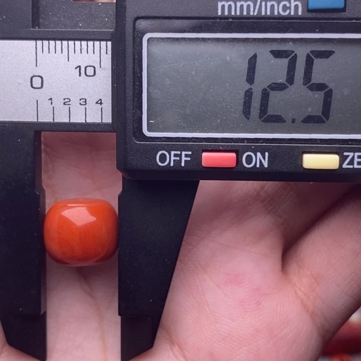 南红玛瑙配饰未镶嵌微瑕