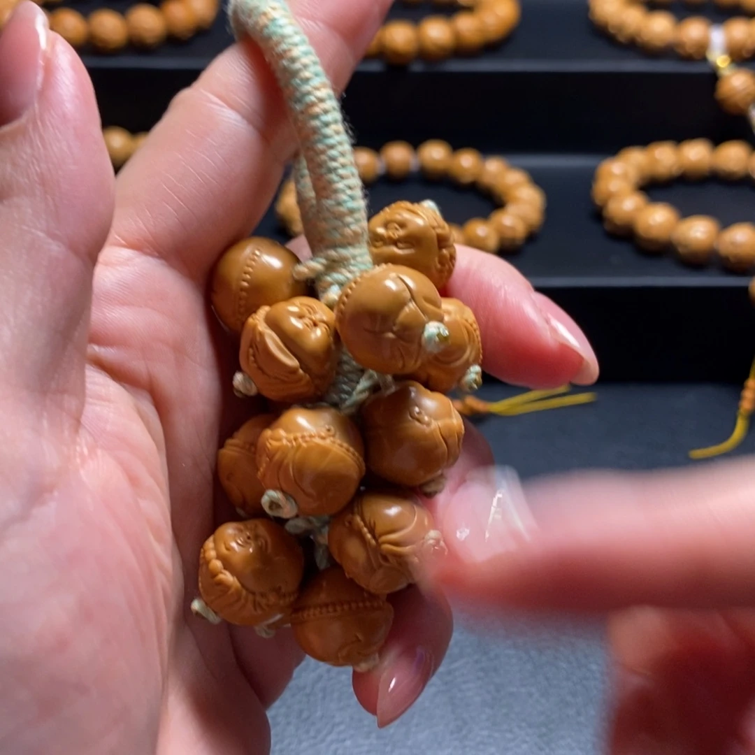 猴头核桃手串弥勒葡萄